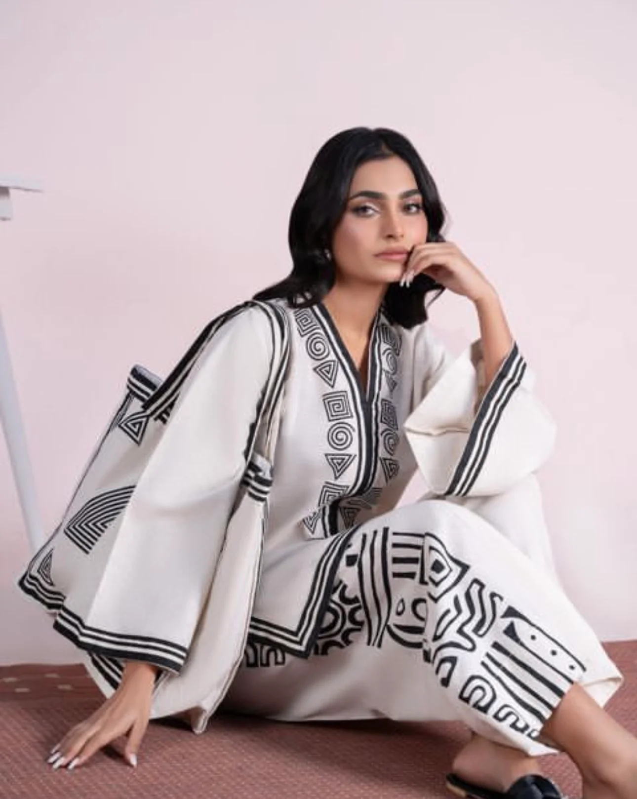 ARCANE THREADS-WITH PRINTED BAG - Image 6