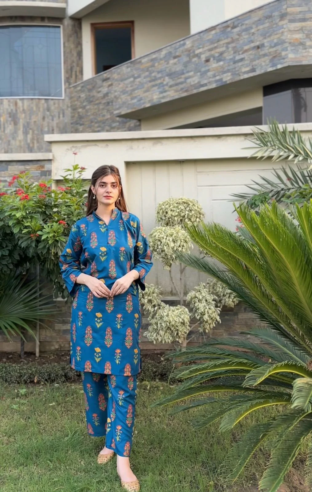 FLORA FLOWER PRINT 2PCS STITCHED - Image 16