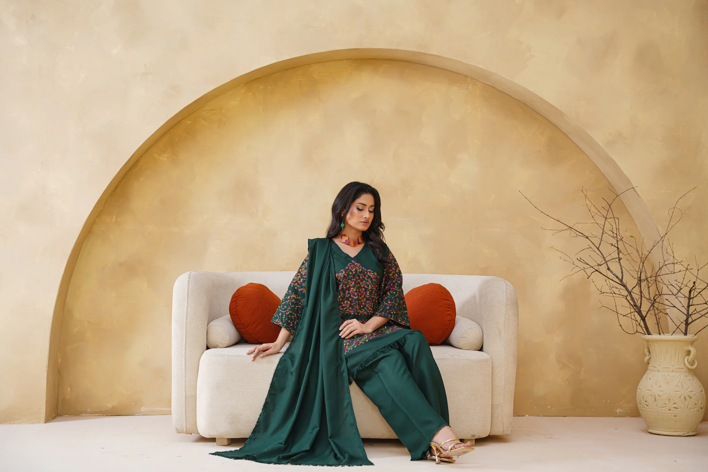 Gulaal 3PC - Image 4