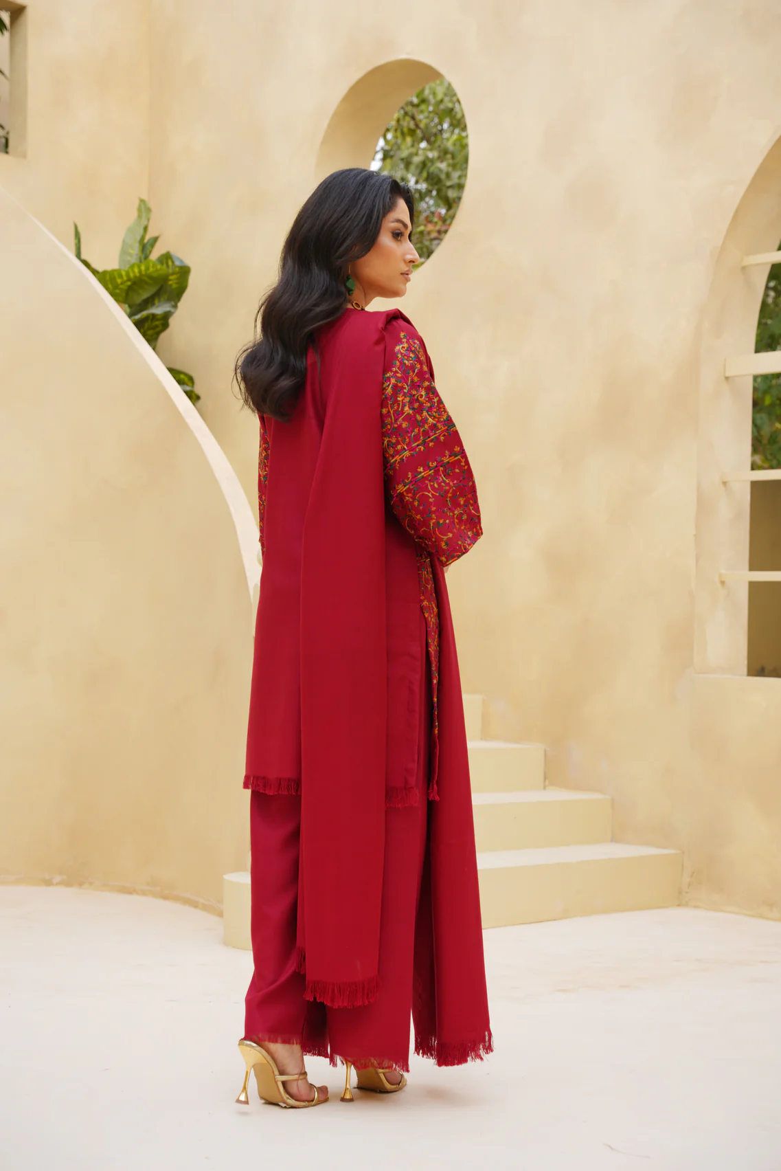 Gulaal 3PC Maroon - Image 3