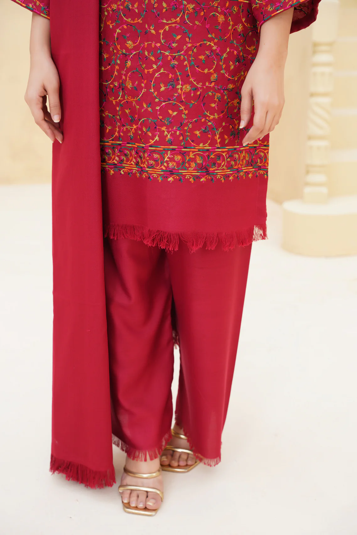 Gulaal 3PC Maroon - Image 9