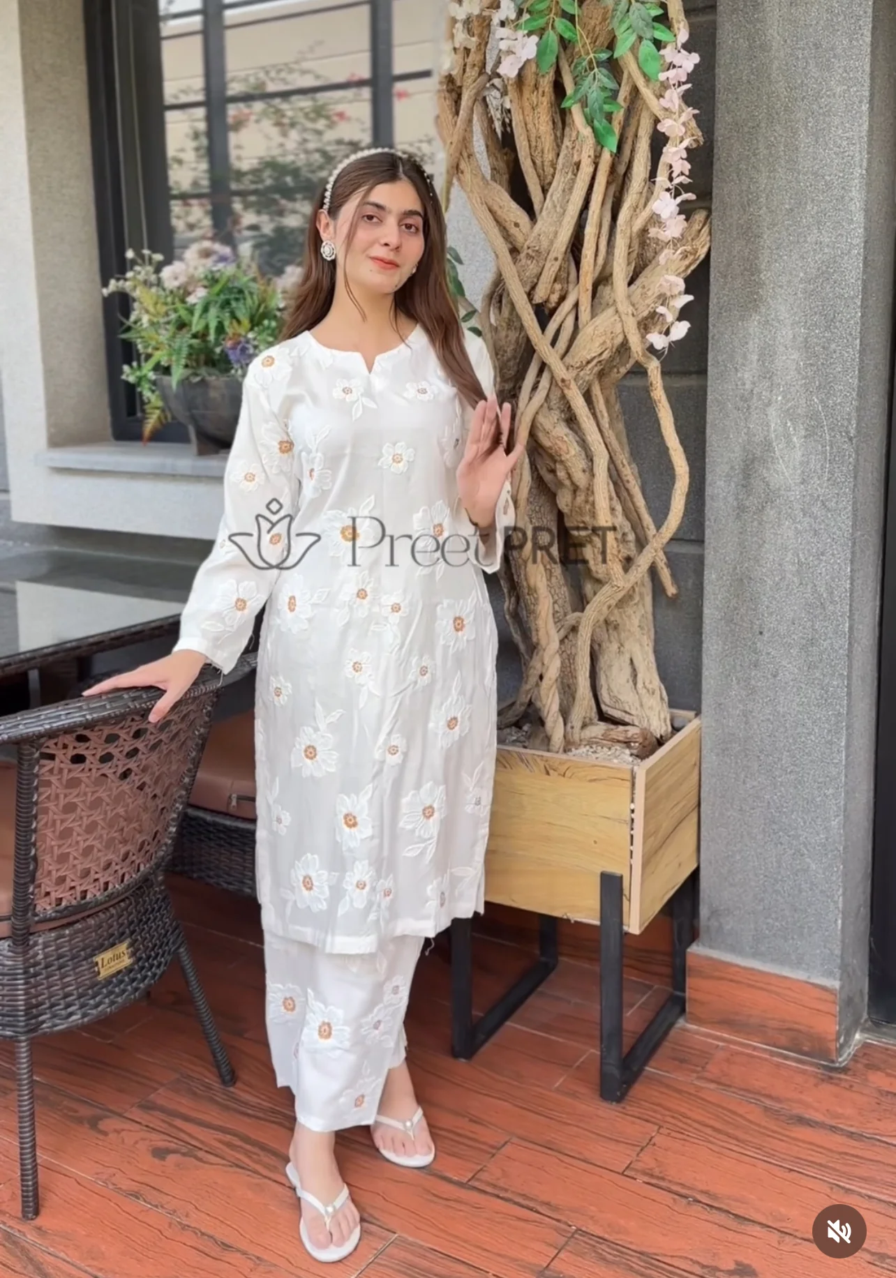 GULISTAN Embosed Trending 2PC - Image 12
