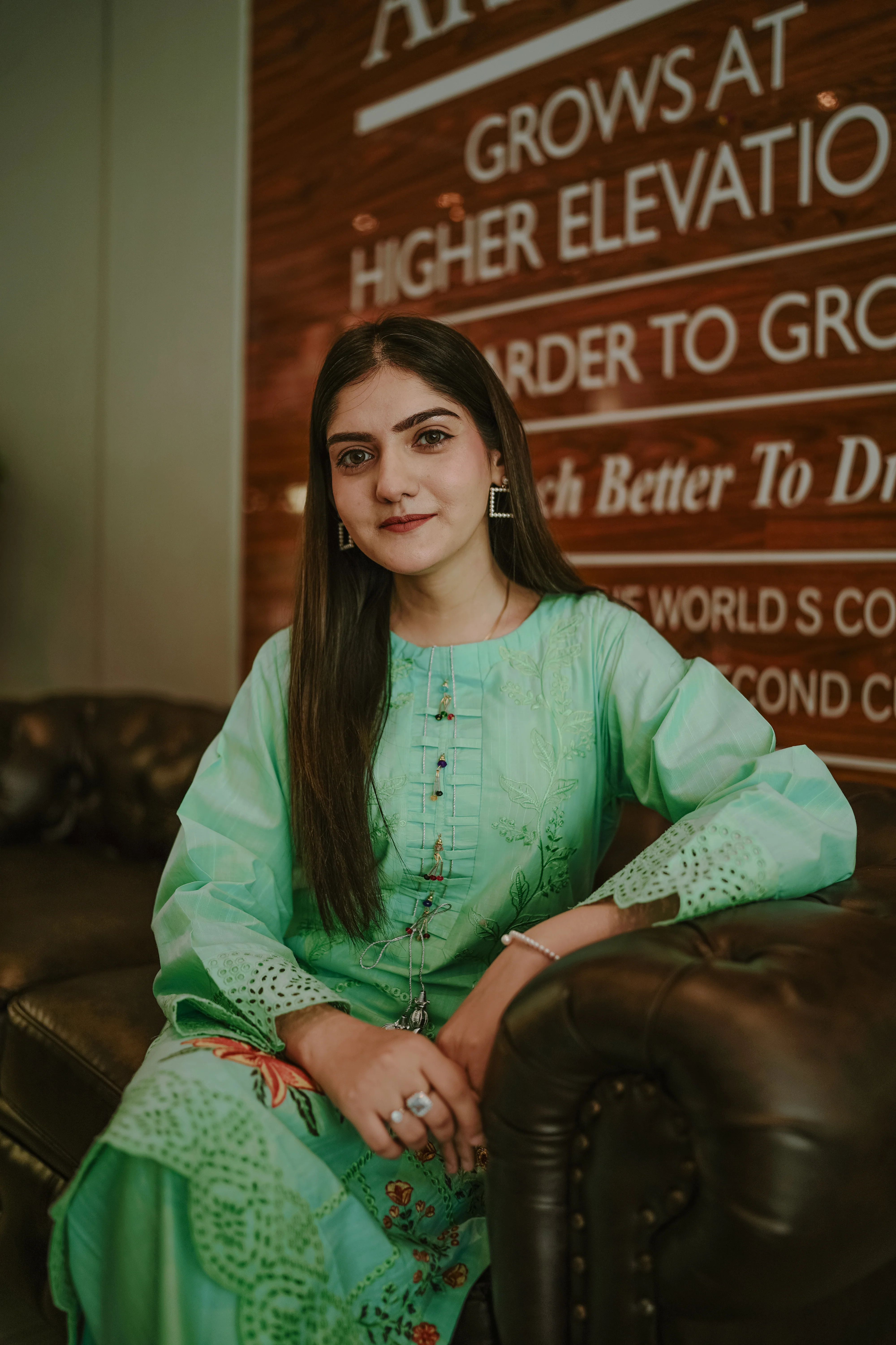 Nusrat 2pc - Image 3