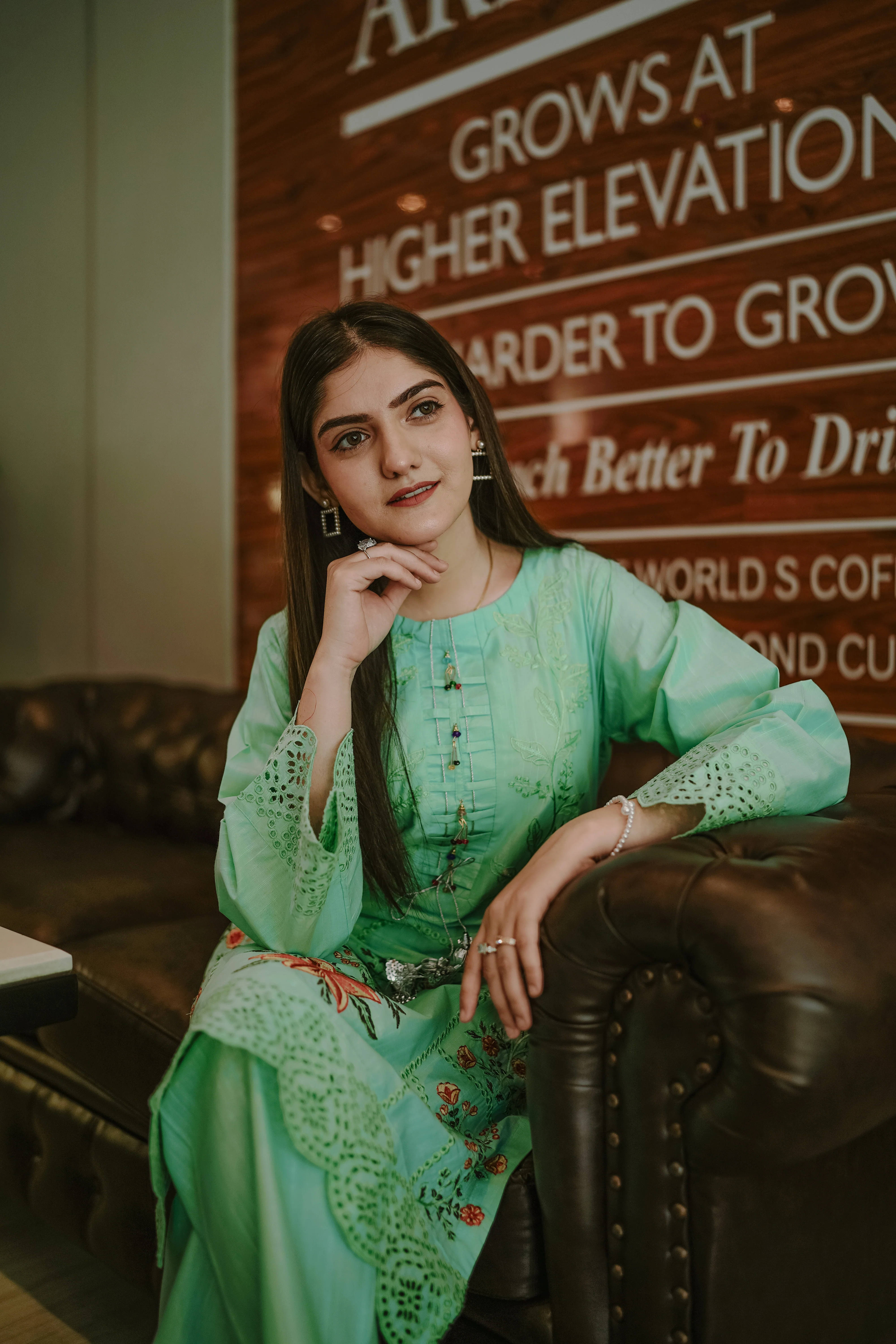 Nusrat 2pc - Image 4