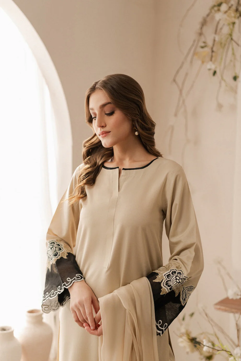 Safoora 3Pc - Image 7