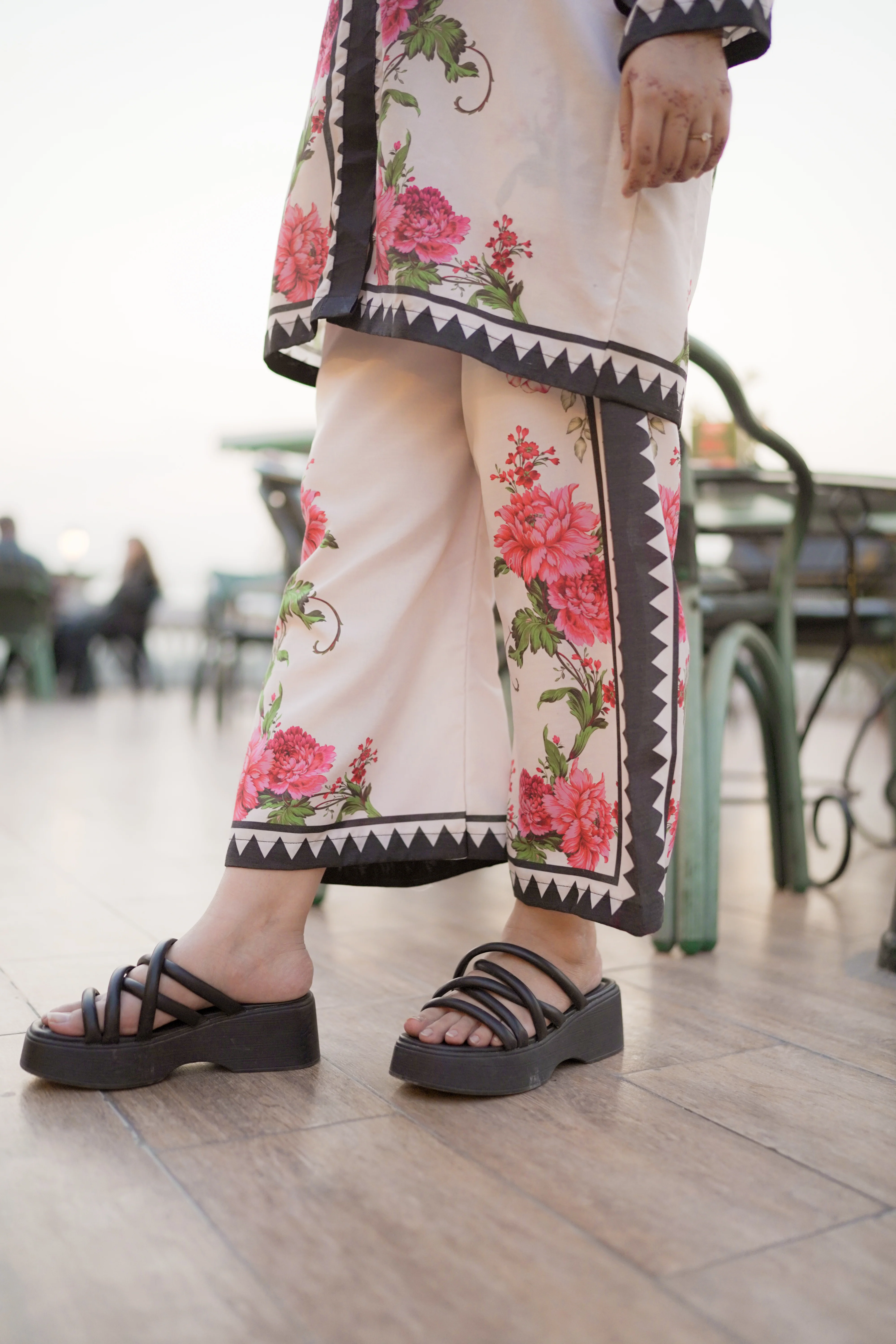 Urwa 2pc - Image 4