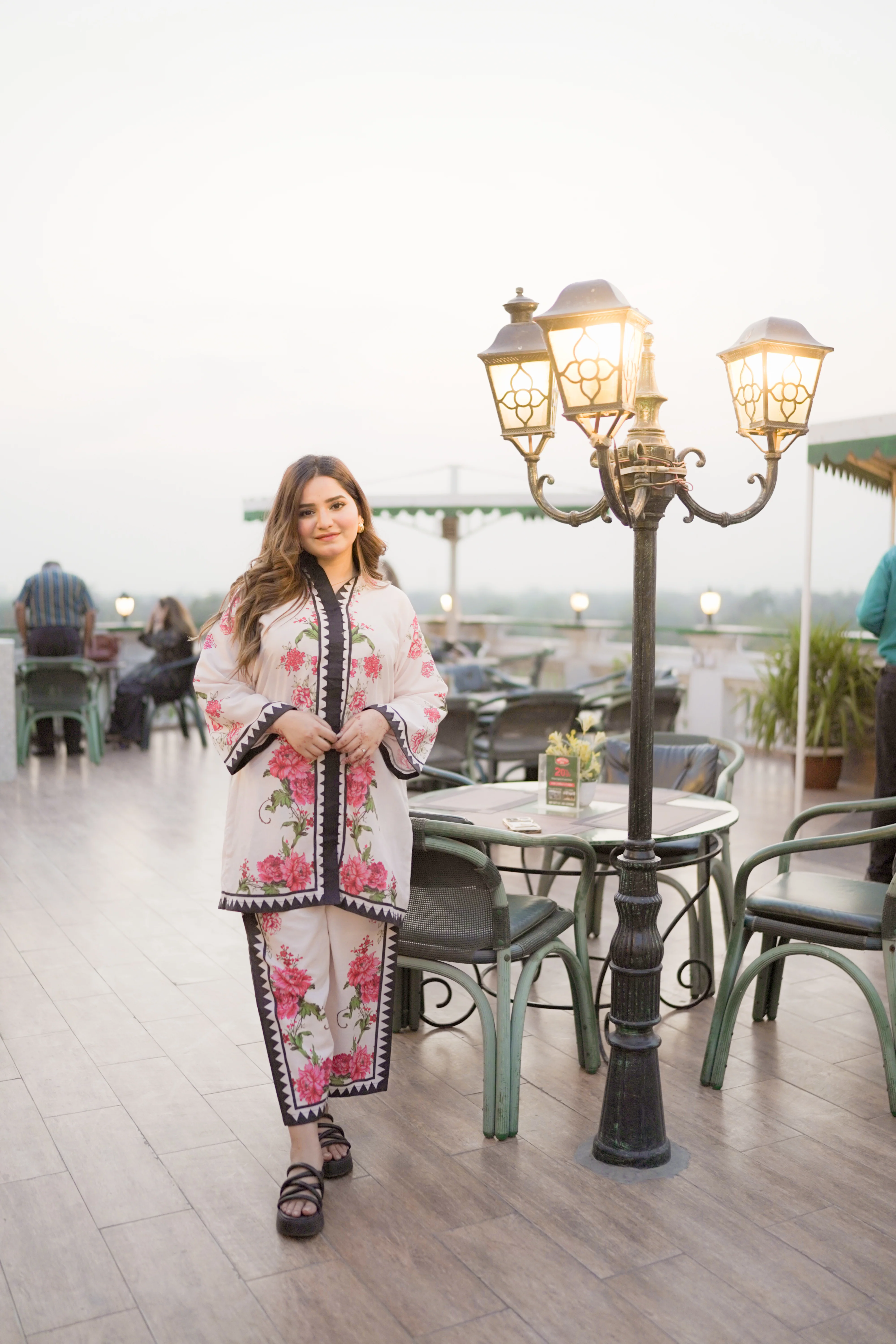 Urwa 2pc - Image 8