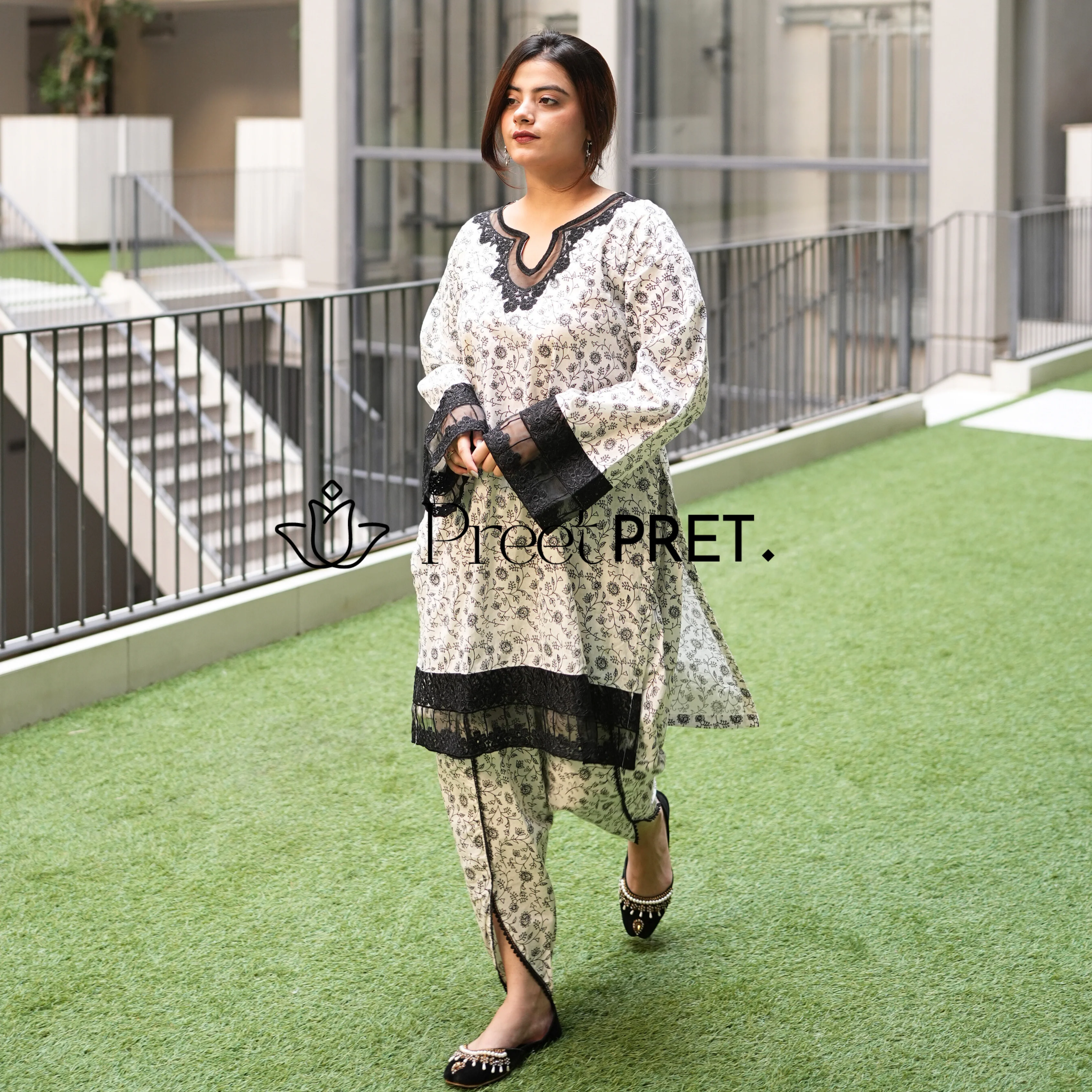 YAQOOT Embroided Patch 2PC - Image 4